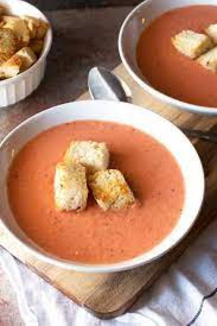 Tomato Bisque Soup w/ Croutons